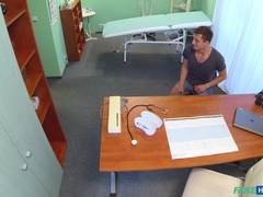 Cul, Sucer une bite, En levrette, Léchez, Infirmière, Bureau, Chatte, Voyeur