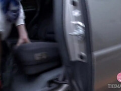 Asiatisch, Blasen, Kehlenfick, Hundestellung, Fingern, Japanische massage, Lecken, Titten