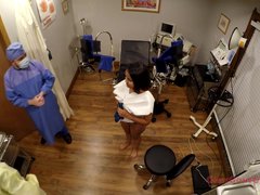 18 jaar, Biseksueel, Arts, Exam, Gynaecoloog, Verpleegster, Orgasme, Vibrator