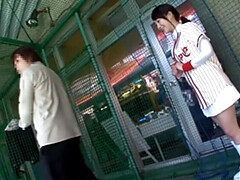 A part-time job girl who feels while serving customers while making her face red tide 11 5 All stores Creampie ~ Batting center, Okinawan restaurant,