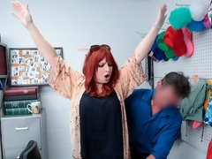 Wohlbeleibte schöne frauen, Grosser arsch, Blasen, Geschnappt, Hundestellung, Fett, Milf, Uniform