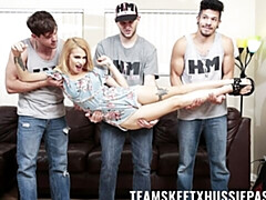 Culo grande, Verga grande, Mamada, Estilo perrito, Tetas naturales, Cabello corto, Adolescente, Tetas