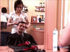 Grote mammen, Rondborstig, Hondjeshouding, Frans, Moeder die ik wil neuken, Natuurlijke tieten, Tatoeage, Trio