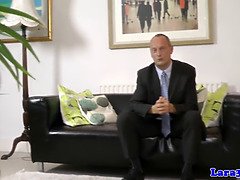 Pijpbeurt, Bruinharig, Diep in de keel, Latex, Masturbatie, Rijpe lesbienne, Kut duiken, Stiefmoeder