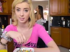 Минет, Член, Две девушки, На кухне, Лесбиянка, Мастурбация, От первого лица, Тату