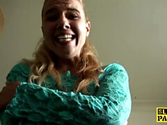 Alluring GF - shavedpussy clip - Pascals Subsluts