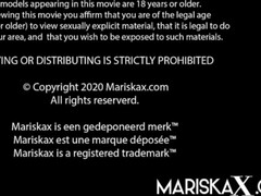 Grote kont, Blond, Hondjeshouding, Moeder die ik wil neuken, Realiteit, Geschoren, Kousen, Tieten likken