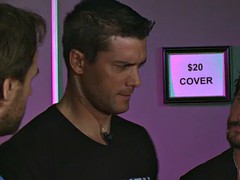 Grosse titten, Blondine, Milf, Verführt, Tätowierung