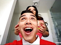 Grosse titten, Blasen, Spermaladung, Aufs gesicht abspritzen, Hd, Hausfrau, Stiefmutter, Ehefrau