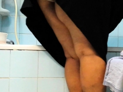 Enthousiasteling, Kont, Mooie dikke vrouwen, Omie, Hd, Rijpe lesbienne, Douche, Alleen