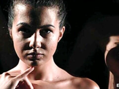 Enthousiasteling, Grote kont, Grote mammen, Vingeren, Masturbatie, Mager, Alleen, Tiener