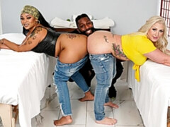 Gorda, Negro, Mamada, Gorda, Ffm, Masaje, Madres para coger, Tatuaje