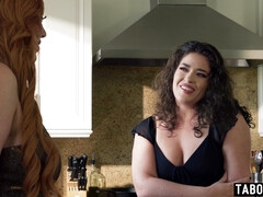 Gros seins, Sucer une bite, Plantureuse, Rondelette, Cocu, Hard, Mère que j'aimerais baiser, Rousse roux