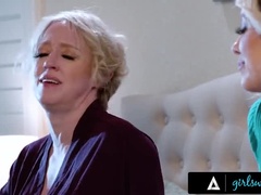 Большая жопа, Большие сиськи, Застукали, Пальцем, Хд, Мастурбация, Мачеха, Страпон