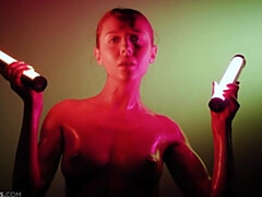 18 jahre, Leie, Grosser arsch, Grosse titten, Nackt, Solo, Entkleiden, Jungendliche (18+)