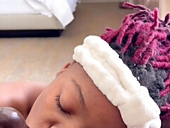 18 ans, Cul, Brunette brune, Papa, Noir ébène, Fétiche, Pov, Adolescente