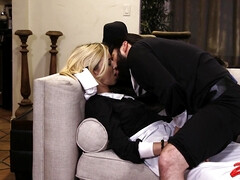 Blondine, Lecken, Nonne, Muschi, Uniform