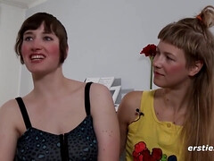 Morena, Consolador, Alemán, Peludo, Hd, Lesbiana, Tetas naturales, Juguetes