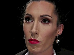 In den arsch, Grosse titten, Spermaladung, Schwul, Milf, Büro, Polizei, Uniform