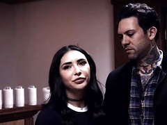 Анальный секс, Большой член, Большие сиськи, Минет, Сперма во рту, Семяизвержение, Секс без цензуры, Вечеринка