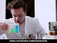 Blondine, Hd, Küche, Mutti, Schwestern, Jungendliche (18+), Flotter dreier, Uniform