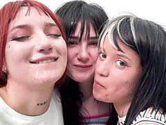 Любители, Красивые, Групповуха, Зрелые, Натуральные сиськи, Пирсинг, Молоденькие, Влажная