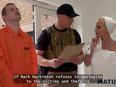 Grote mammen, Blond, Oudere vrouw, Hd, Moeder die ik wil neuken, Tatoeage, Tieten likken, Uniformpje