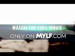 Gros cul, Gros seins, Blonde, Sucer une bite, Mature, Mère que j'aimerais baiser, De plein air, Tatouage