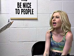 Grote lul, Pijpbeurt, Hardcore, Politie, Realiteit, Tiener, Tieten likken, Uniformpje