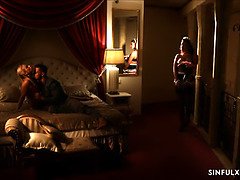 Grosse bite, Sucer une bite, 2 femmes 1 homme, Hd, Léchez, Chatte, Plan cul à trois