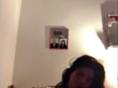pakistani teen masturbates on cam