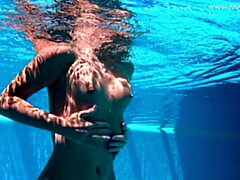 18 jaar, Grote kont, Badpak, Blond, Vrouw, Hd, Buiten, Zempak