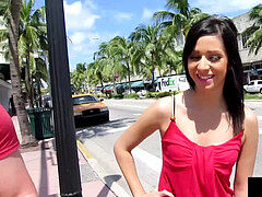 Брюнетки, Семяизвержение, Ноги, Латиноамериканки, Мастурбация, Сиськи