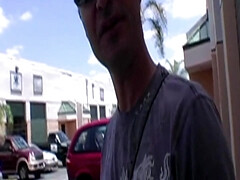 Cul, Gros cul, Gros seins, Brunette brune, Dingue, Masturbation, Nue à poil, Nénés