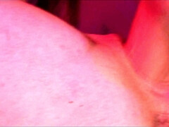 Sadomasochismus, Grosse titten, Braunhaarige, Milf, Rau, Jungendliche (18+), Flotter dreier, Titten