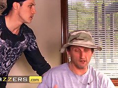 Killer petite (Jillian Janson) gets on her knees and sucks (Mark Ashley) sausage - brazzers