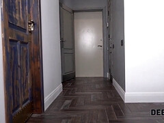 L'agente della compagnia di prestito fa sesso sporco