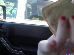 Минет, Брюнетки, Подружка, Ласковые ручки, На публике, Киски, Тощие, Молоденькие