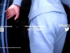 Grote kont, Grote mammen, Pijpbeurt, Sperma shot, Lul, Zwart, Vingeren, Hardcore