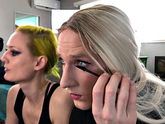 Crossdresser, Fetisch, Hardcore, Lesbisch, Schlampe, Erotischer film, Strapon, Ehefrau