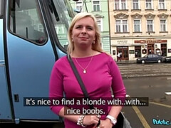 Amateur, Éjaculation interne, En levrette, Branlette thaïlandaise, De plein air, Pov, Public