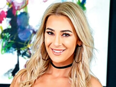 Blond, Pijpbeurt, Hondjeshouding, Likken, Moeder die ik wil neuken, Kut duiken, Geschoren, Strippen