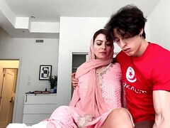 Amateur, Culo grande, Tetas grandes, Loco, Casero, Lamidas, Masturbación, Coño