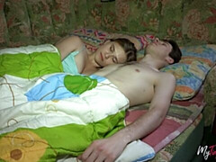 Grosser arsch, Grosser schwanz, Blasen, Hundestellung, Natürlichen titten, Jungendliche (18+), Titten