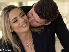 Anal, Verga grande, Tetas grandes, Rubia, Mamada, Garganta profunda, Realidad, Gritar