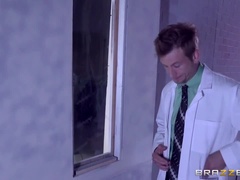 フェラチオ, 茶髪の, 医者, 自然山雀, 看護婦, ハメ撮り, 現実