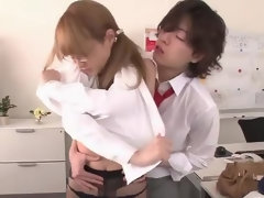 Азиатки, Минет, Семяизвержение, Сперма на лице, Фетиш, Пальцем, Японки, В офисе