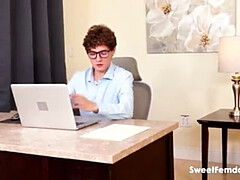 Grote lul, Dominante vrouw, Fetisj, Hd, Ondergoed, Meesteres, Pornster, Speelgoed