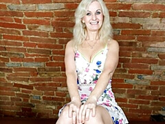 Mature smut with beautiful Ellie Vero from Grandmams
