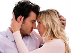 Arsch, Blondine, Blasen, Hundestellung, Handjob, Küssen, Lecken, Rasiert